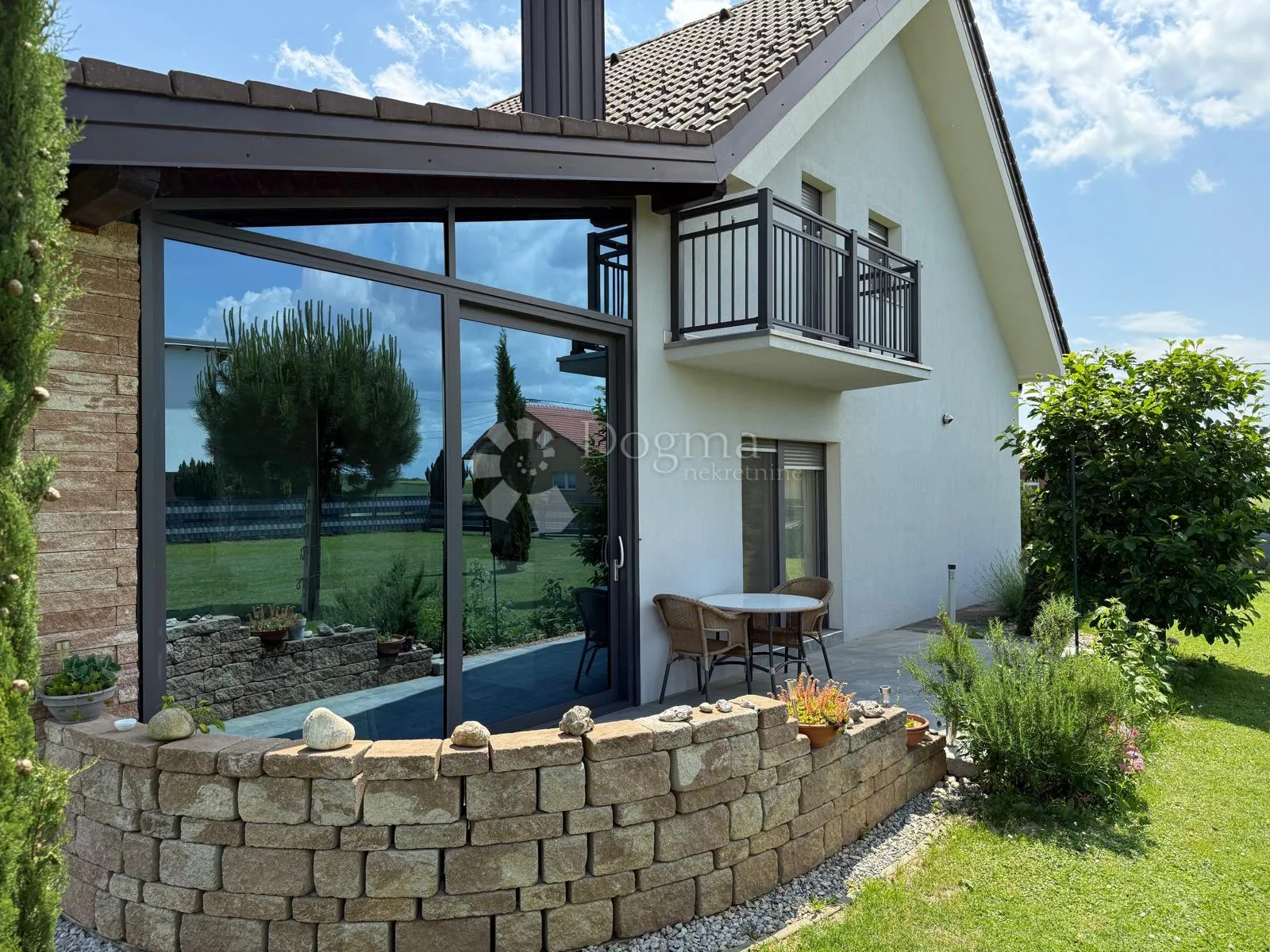 kuća kakvu ste baš tražili - jedinstvena prilika - slika 2