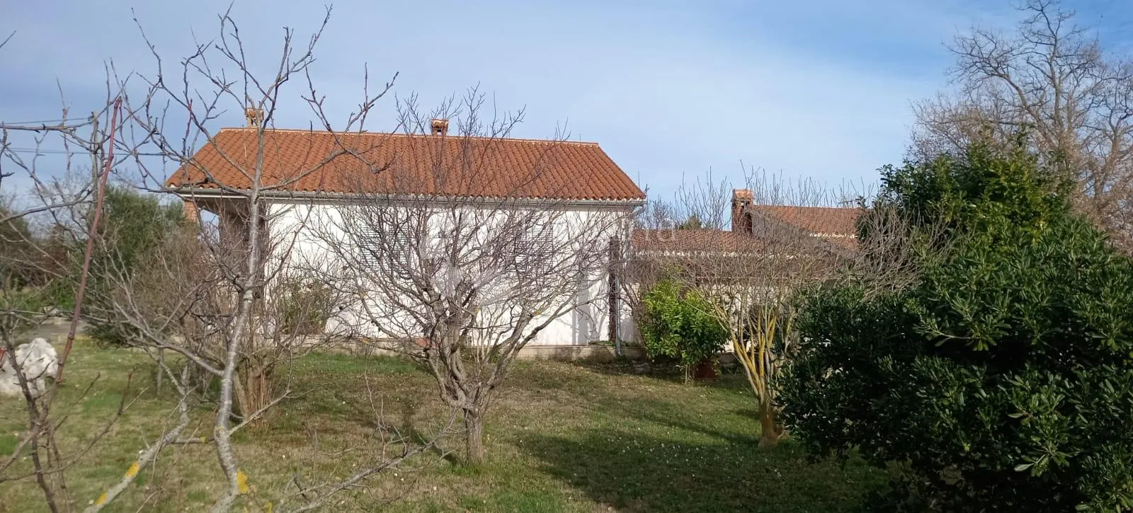 kuca sa ogromnim potencijalom - slika 8