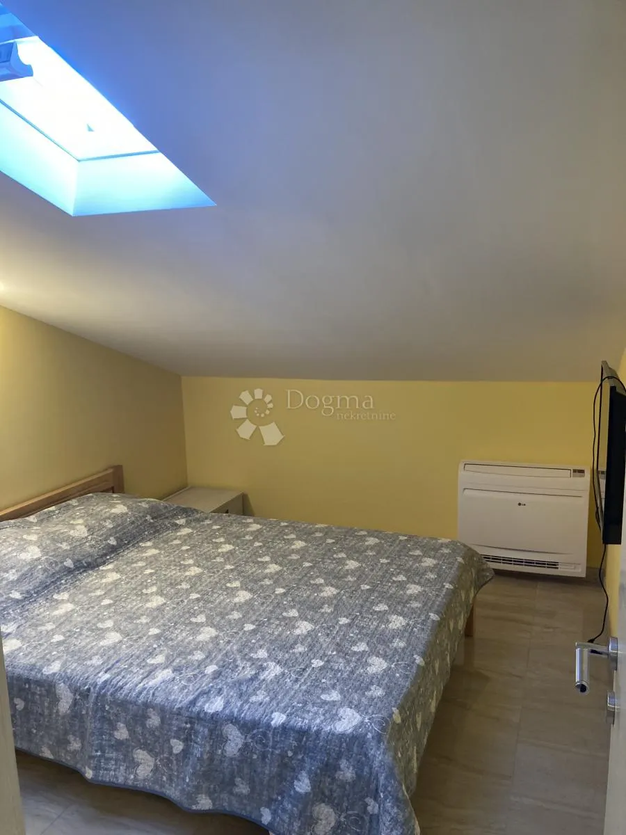 ražanj, apartmanska kuća prvi red do mora (3 stambene jedinice + studio apartman) - slika 14