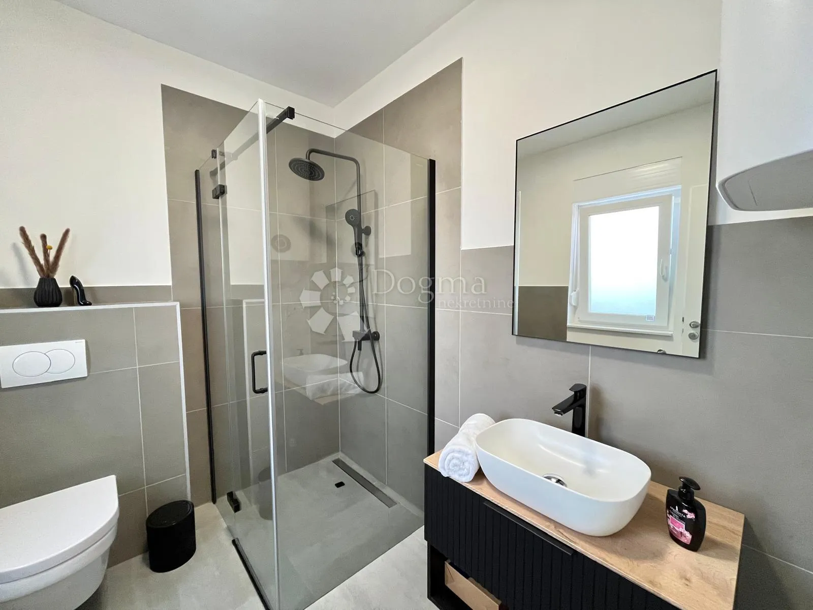 apartman sa krovnom terasom,s4,vir - slika 7