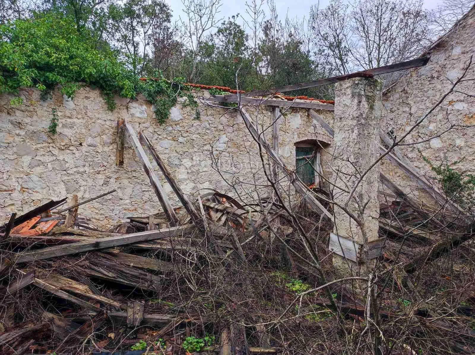 kamena konoba na pelješkoj župi - slika 7