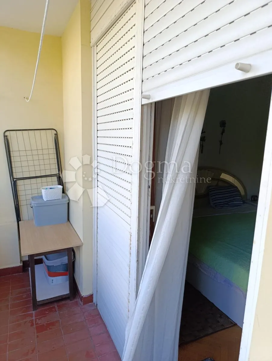 zadar - bili brig - veliki stan s tri spavaće sobe - slika 15