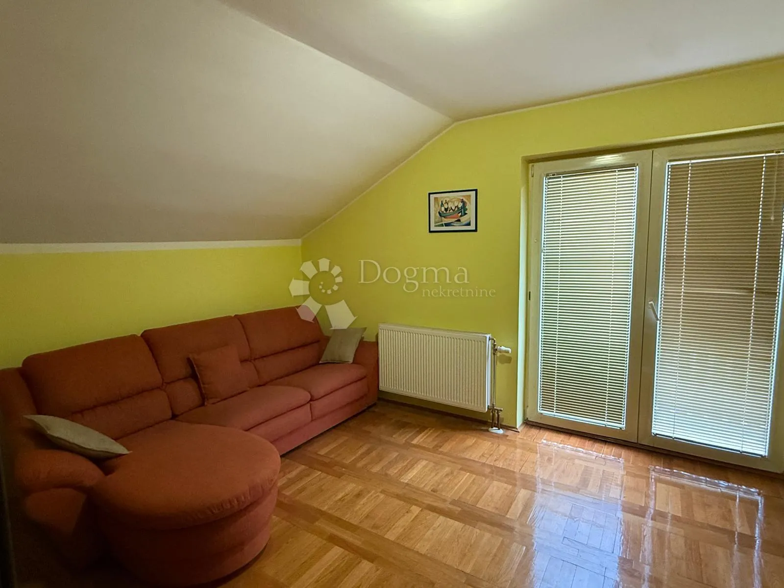imanje u čalincu s romantičnom kurijom i modernom kućom - slika 21