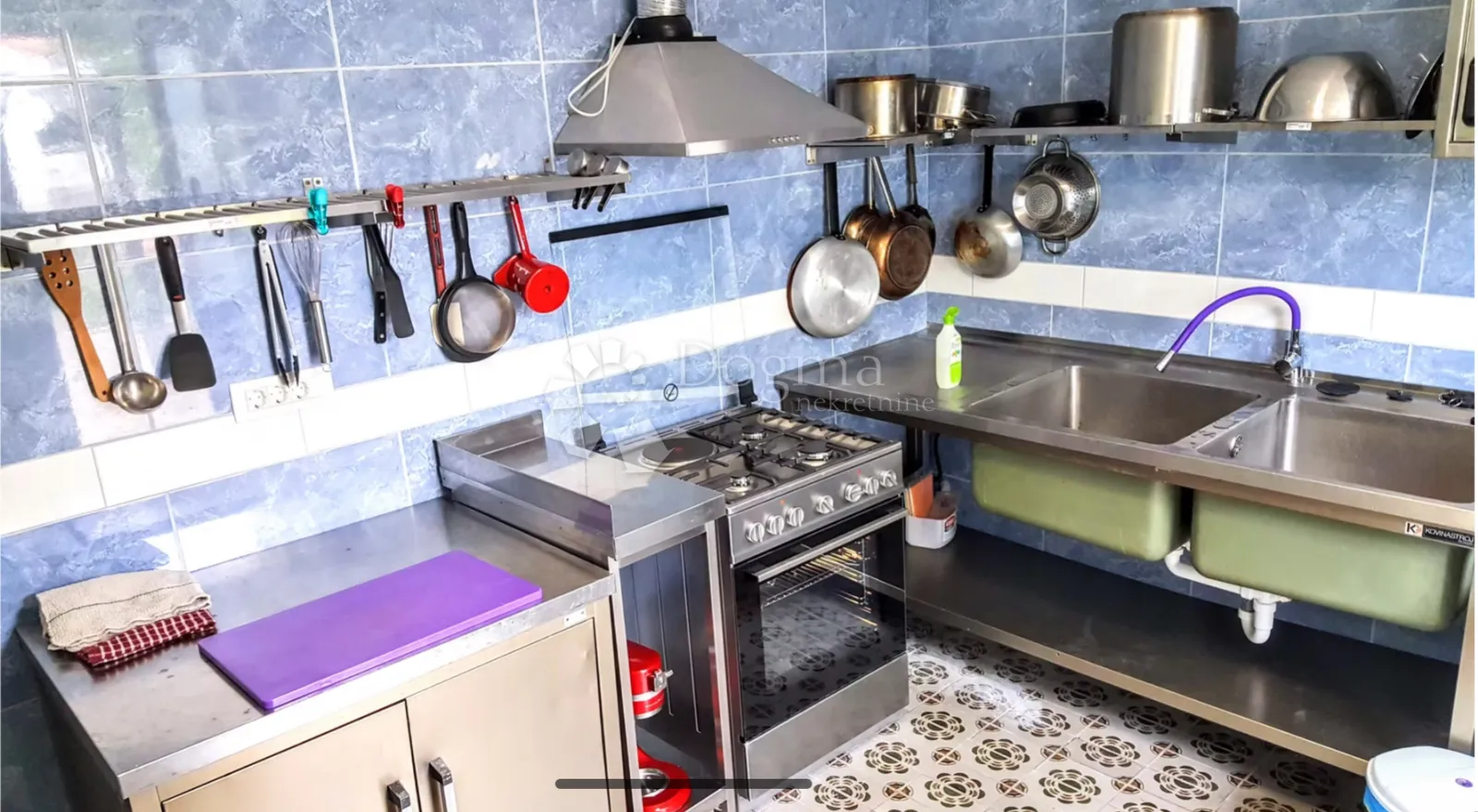 predivna apartmanska kuća na odličnom mjestu - slika 8