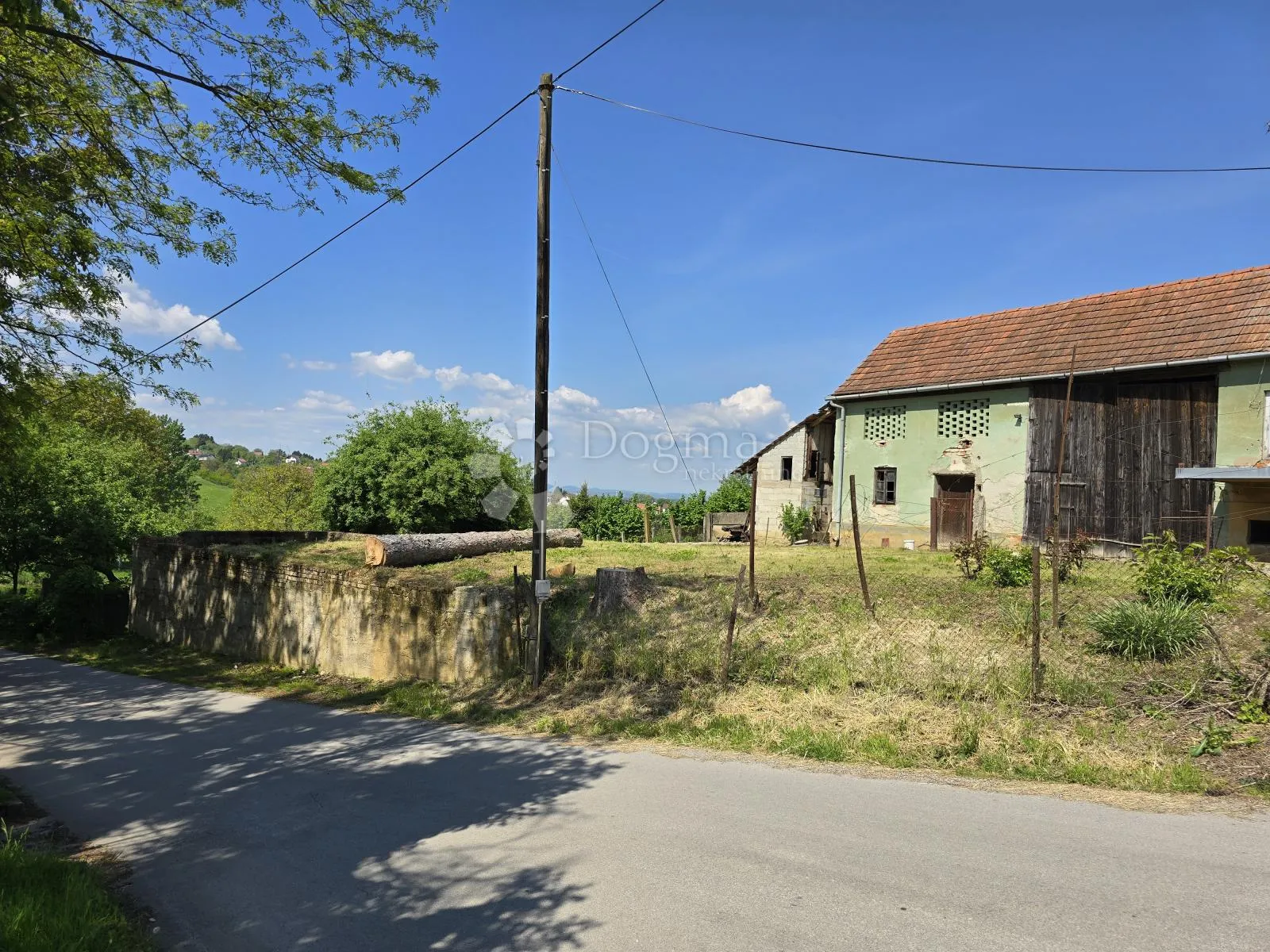 zemljište sa kućom i gospodarskim zgradama - slika 6