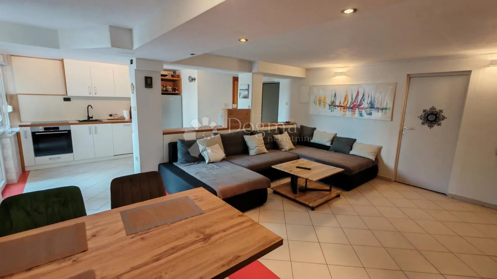 apartman jadranovo 86m2 - slika 2