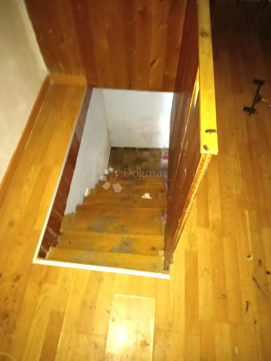 istra, tar, kamena kuća u nizu - slika 7