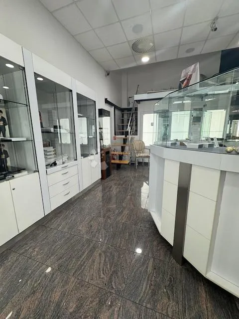 poslovni prostor 66 m² – pećine - slika 4