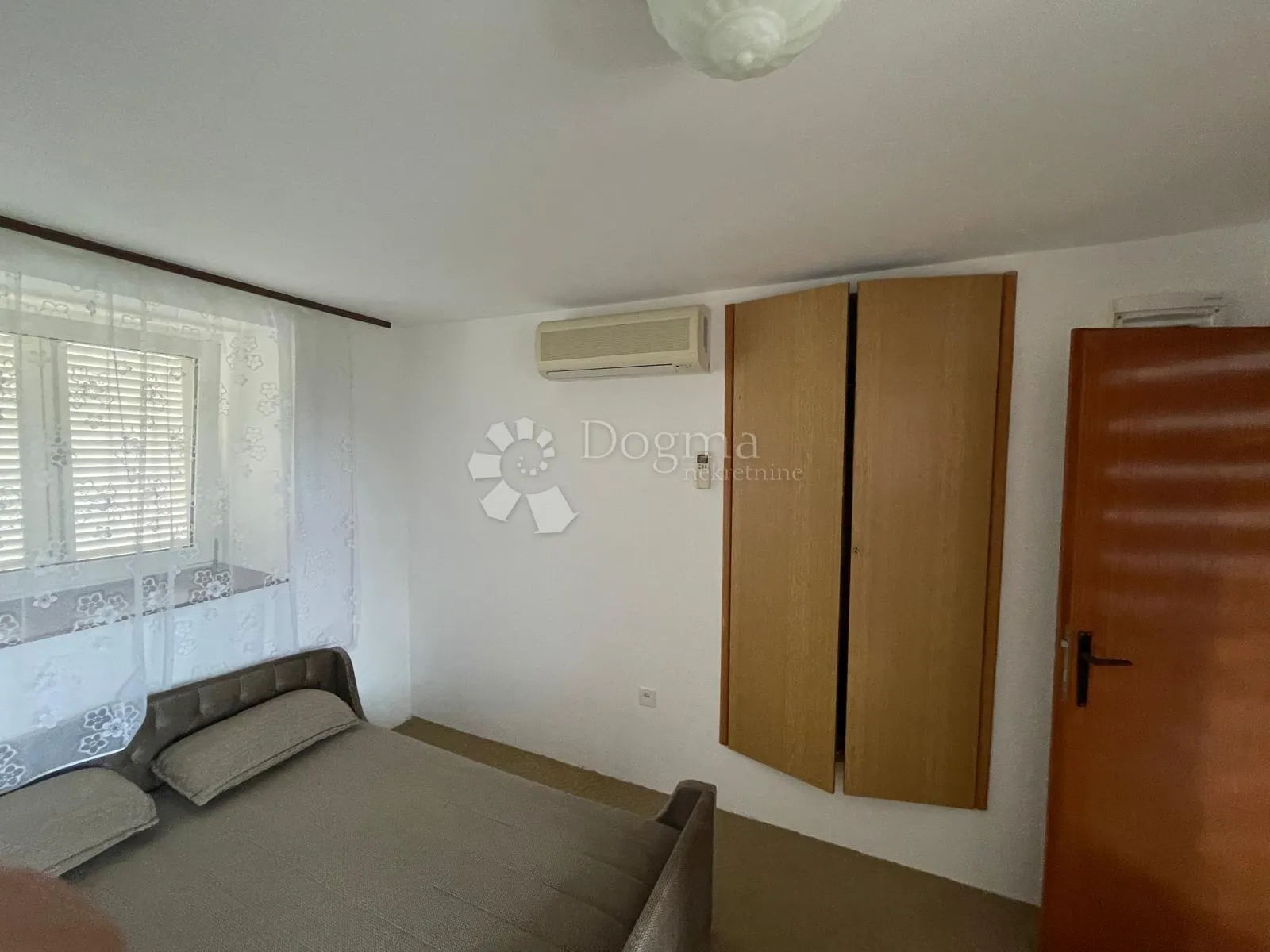punat kuća 200m od mora - slika 12