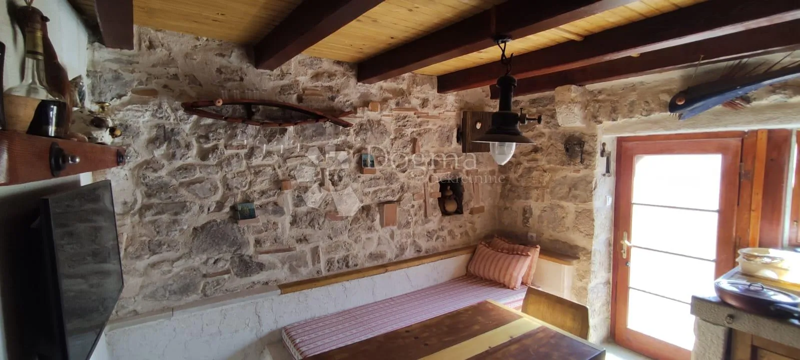 hvar, gdinj (bonkovići) – kamena idila s pogledom na more - slika 11