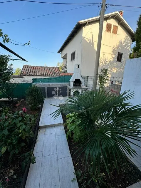 atraktivan stan sa panoramskim pogledom na more - slika 18