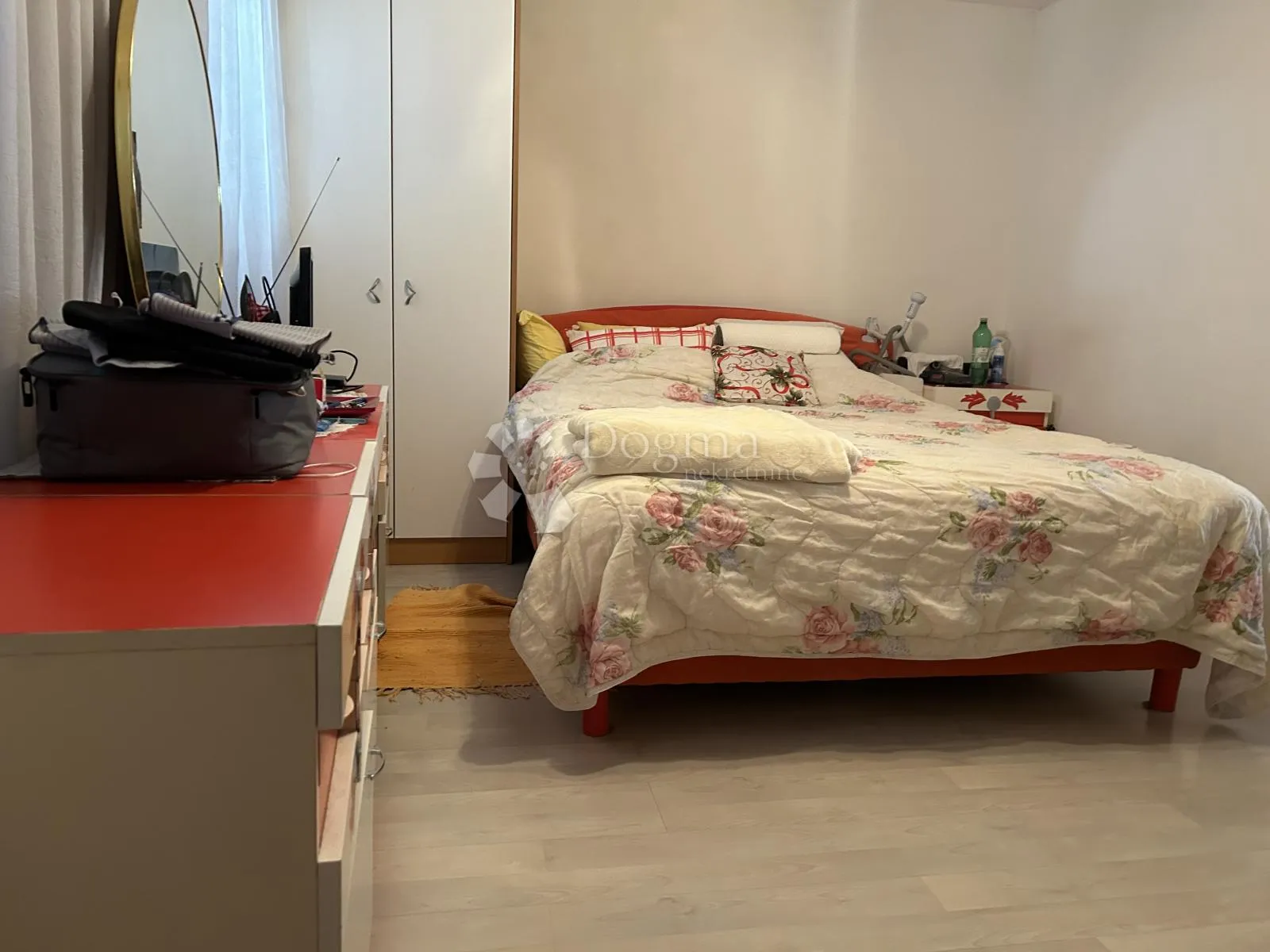 rijeka grobnik -kuća sa tri stambene jedinice - slika 14