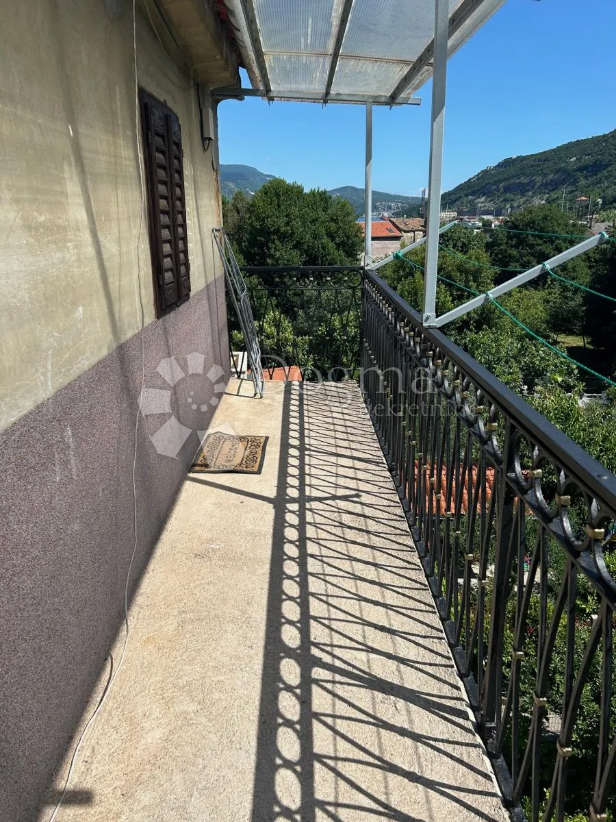 stan u prvom redu do mora - slika 12