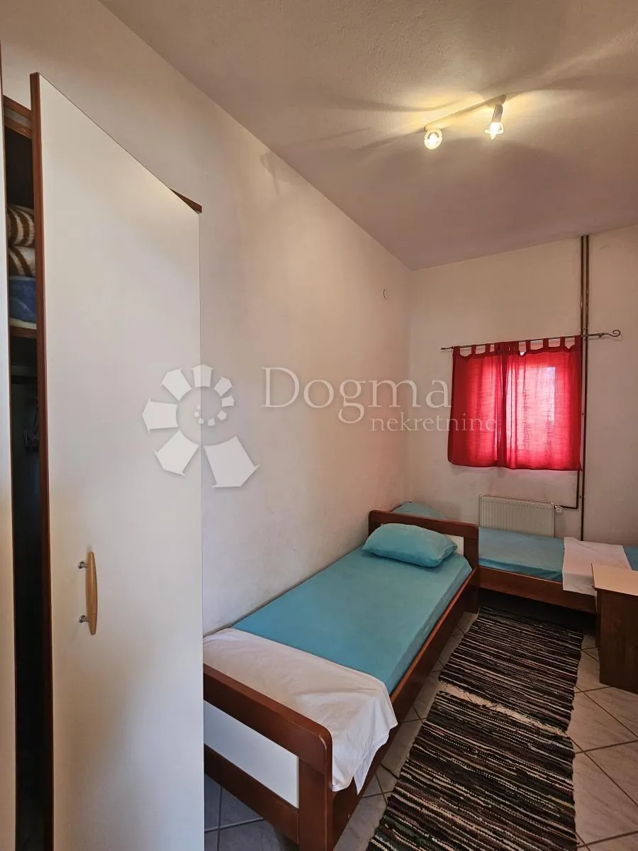 apartmanska kuća u pakoštanima - slika 60