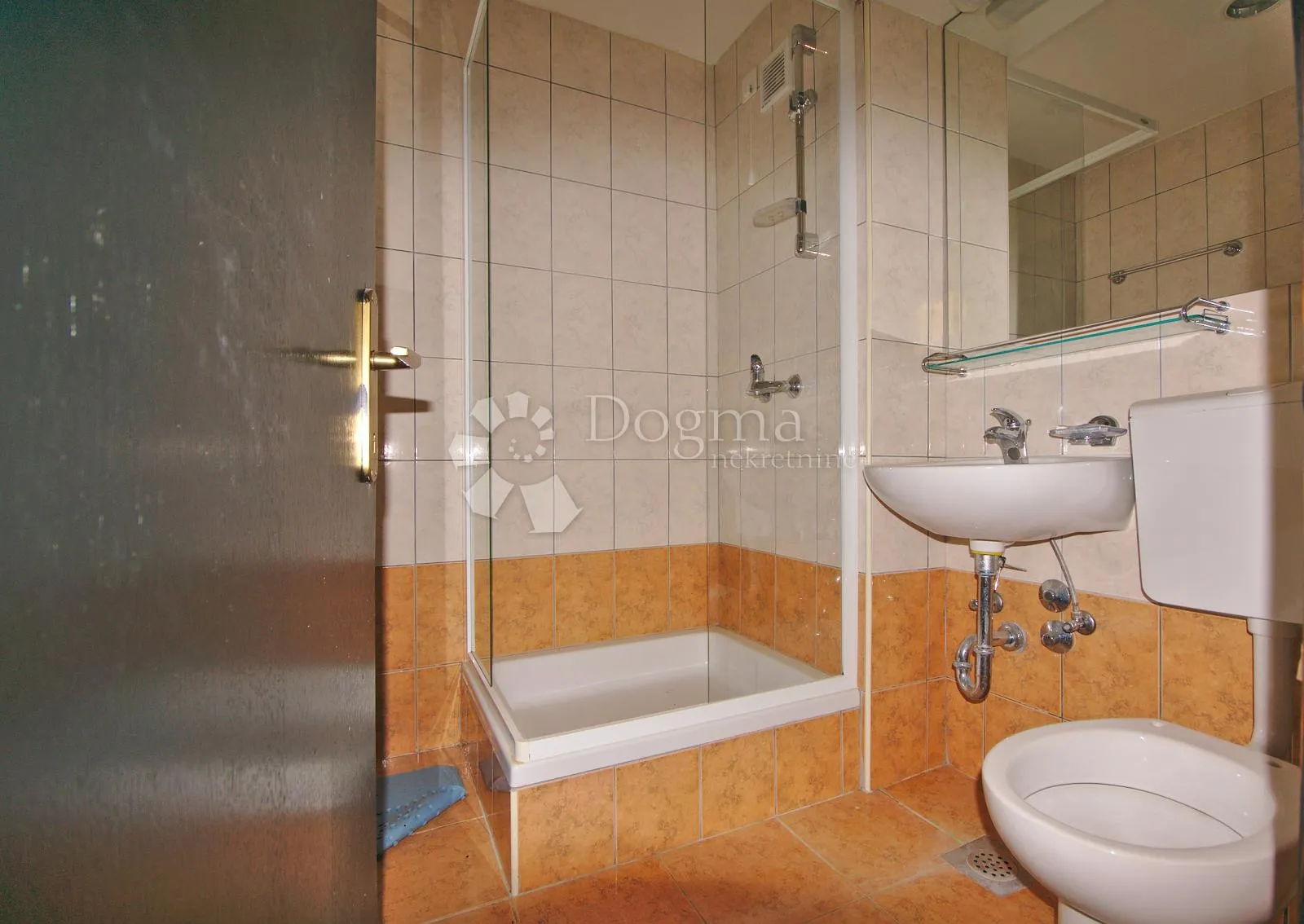hotelski biser u gorskom kraju - slika 18