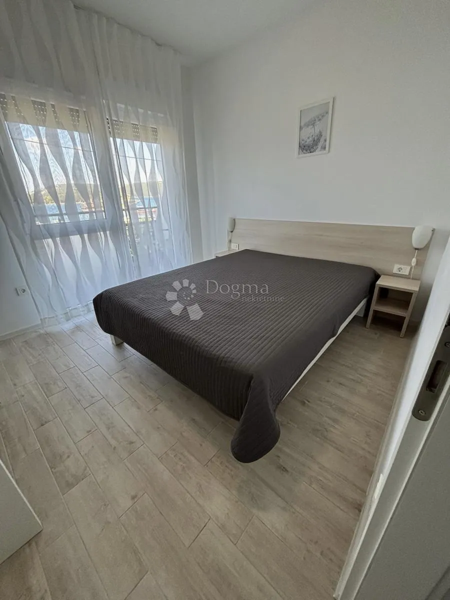 rijetkost na tržištu, villa s 10 kategoriziranih apartmana - slika 5