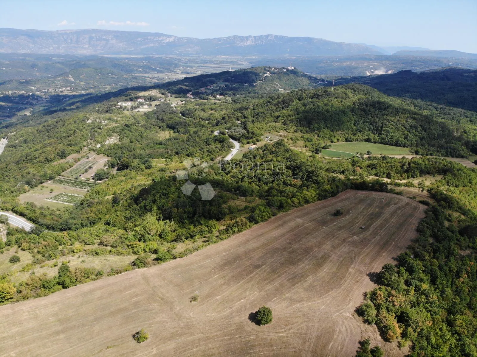 prekrasna poljoprivredna parcela s panoramskim pogledom - slika 2