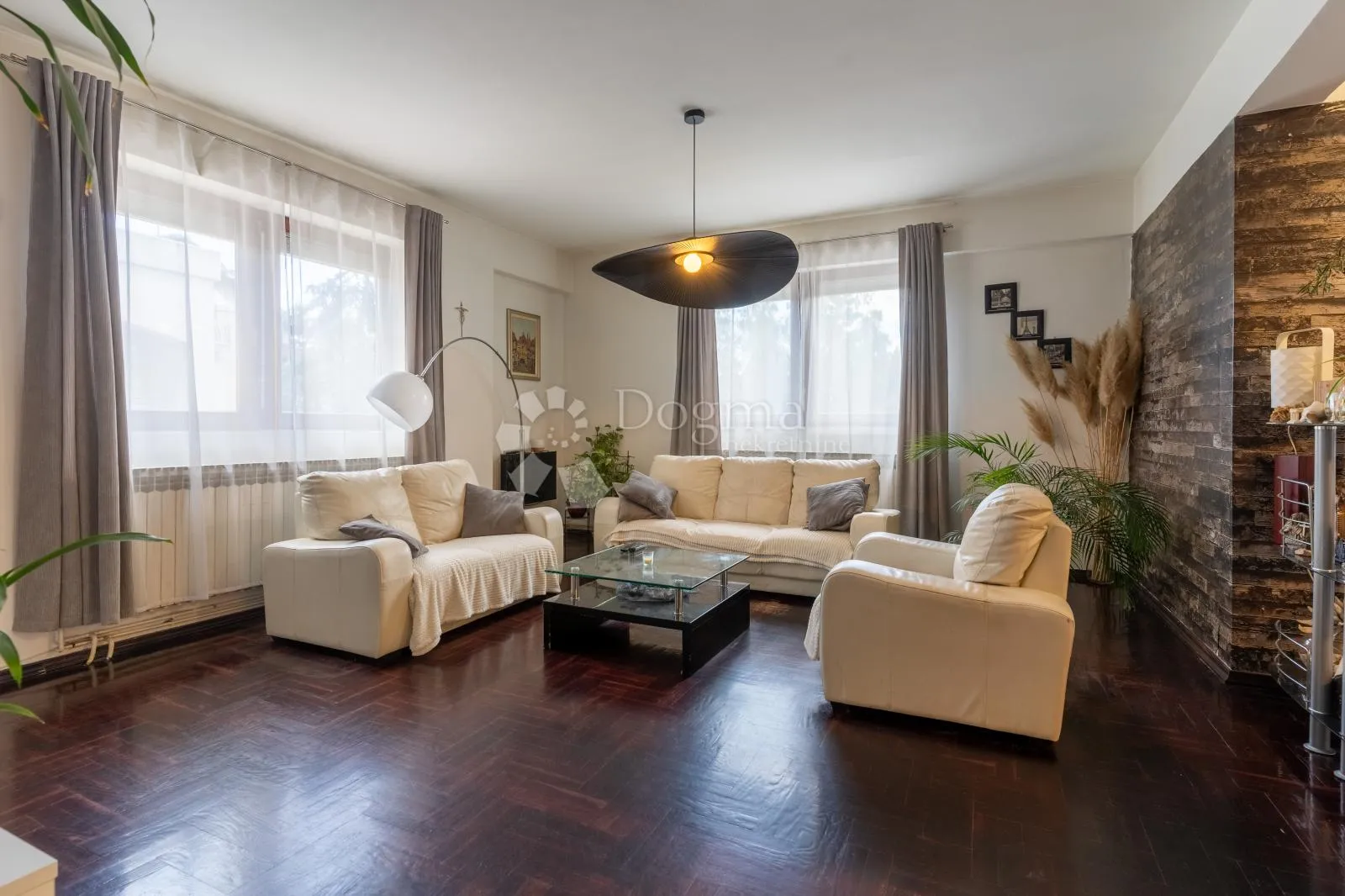 127 m², 4-soban stan s loggiom i parkirnim mjestom, gornji stenjevec - slika 1