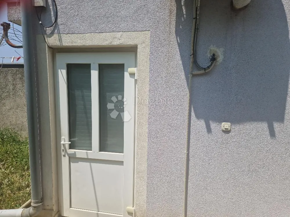 kraljevica, apartman sa vrtom - slika 12