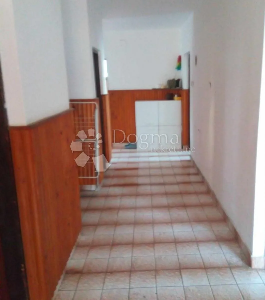 plaški, janja gora, dvije kuće i oranica - slika 12