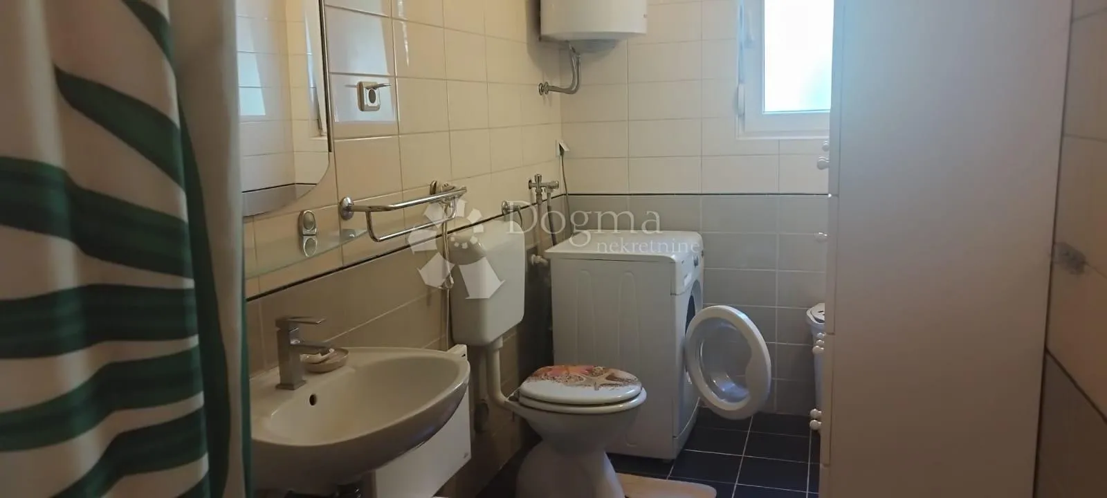 grad krk - apartman s velikom okućnicom - slika 6