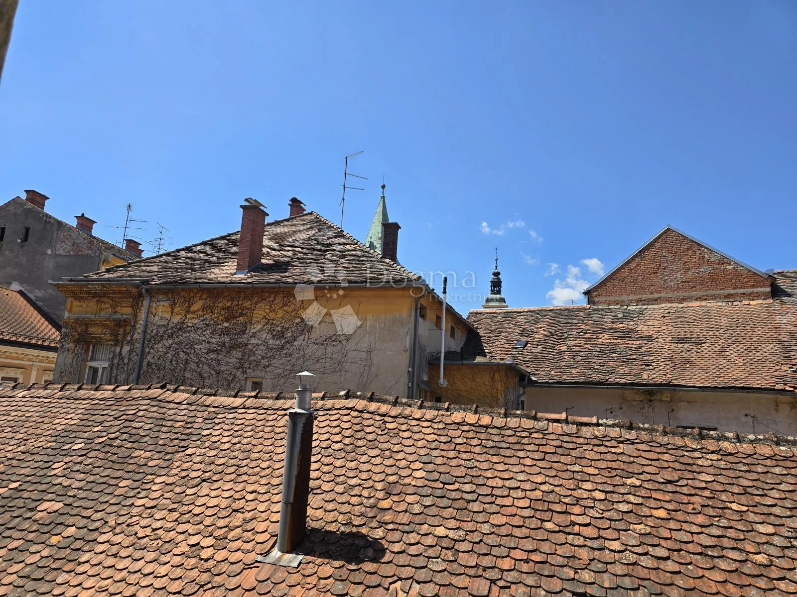 stan u baroknom stilu u centru varaždina - slika 43