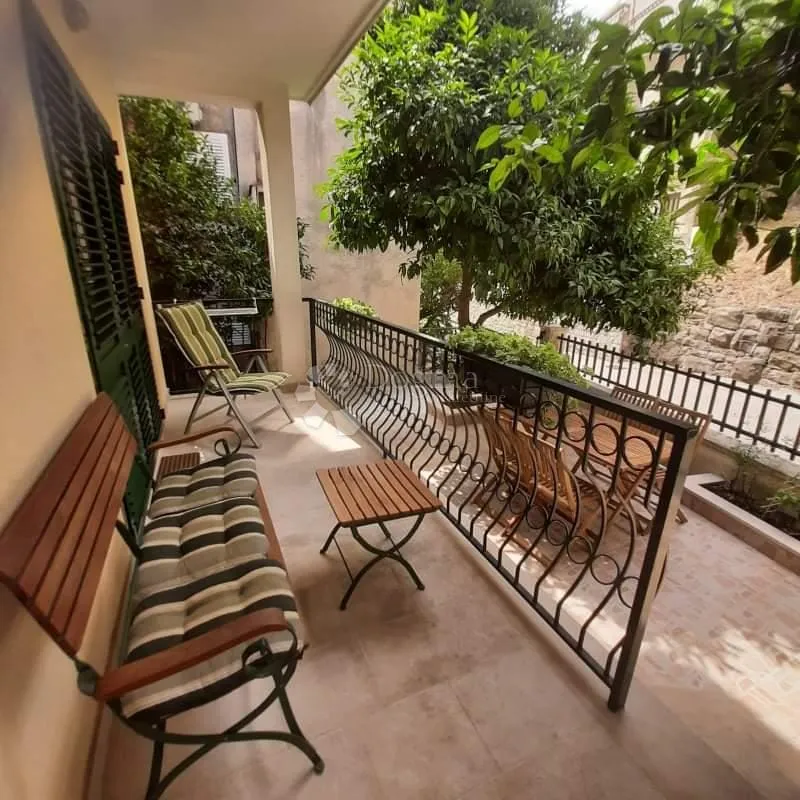 predivna apartmanska kuća podgora - slika 35