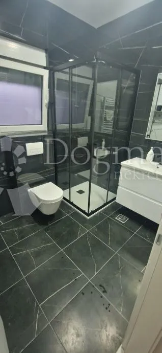 prekrasan apartman sa panoramskim pogledom - slika 19