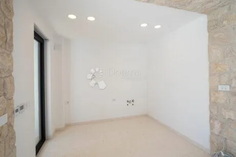 ekskluzivan duplex s bazenom, 100 m od mora - slika 23
