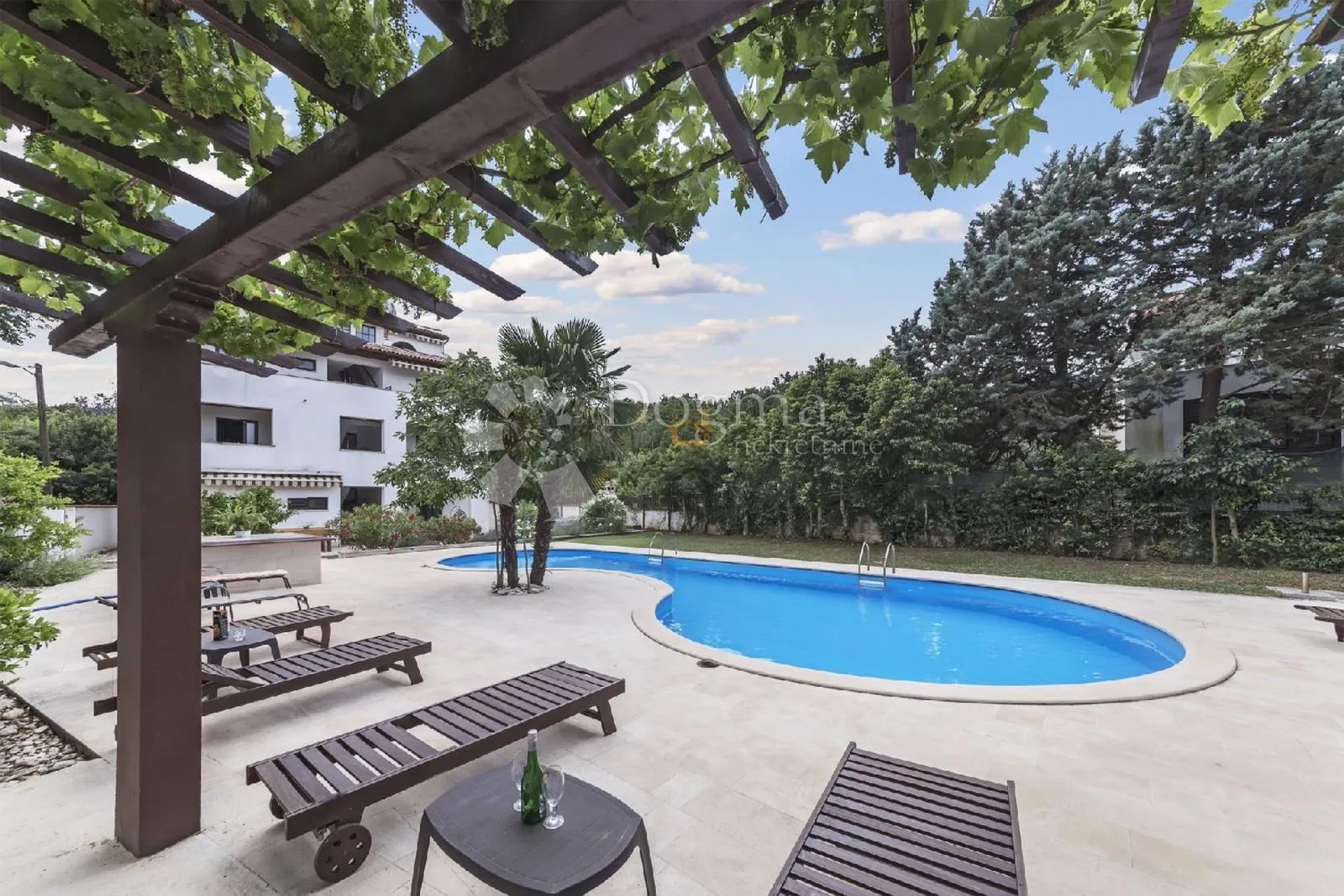 banjole 6 apartmana - 150m od mora - slika 5
