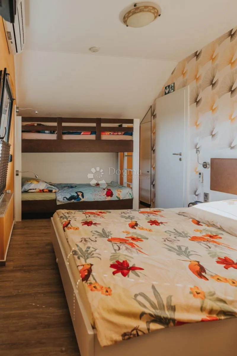 prodaja, kuća, ozalj- grandić breg, nkp 134 m2 sa okućnicom i vinogradom 3083 m2 - slika 15