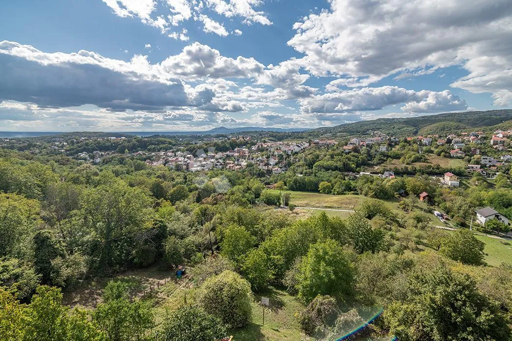 zagreb, bijenik, prekrasan četverosoban stan 107 m2, pogled - slika 10