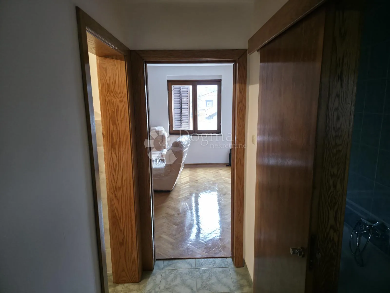 parking - trnje prodaja stana, 31m2, - slika 4