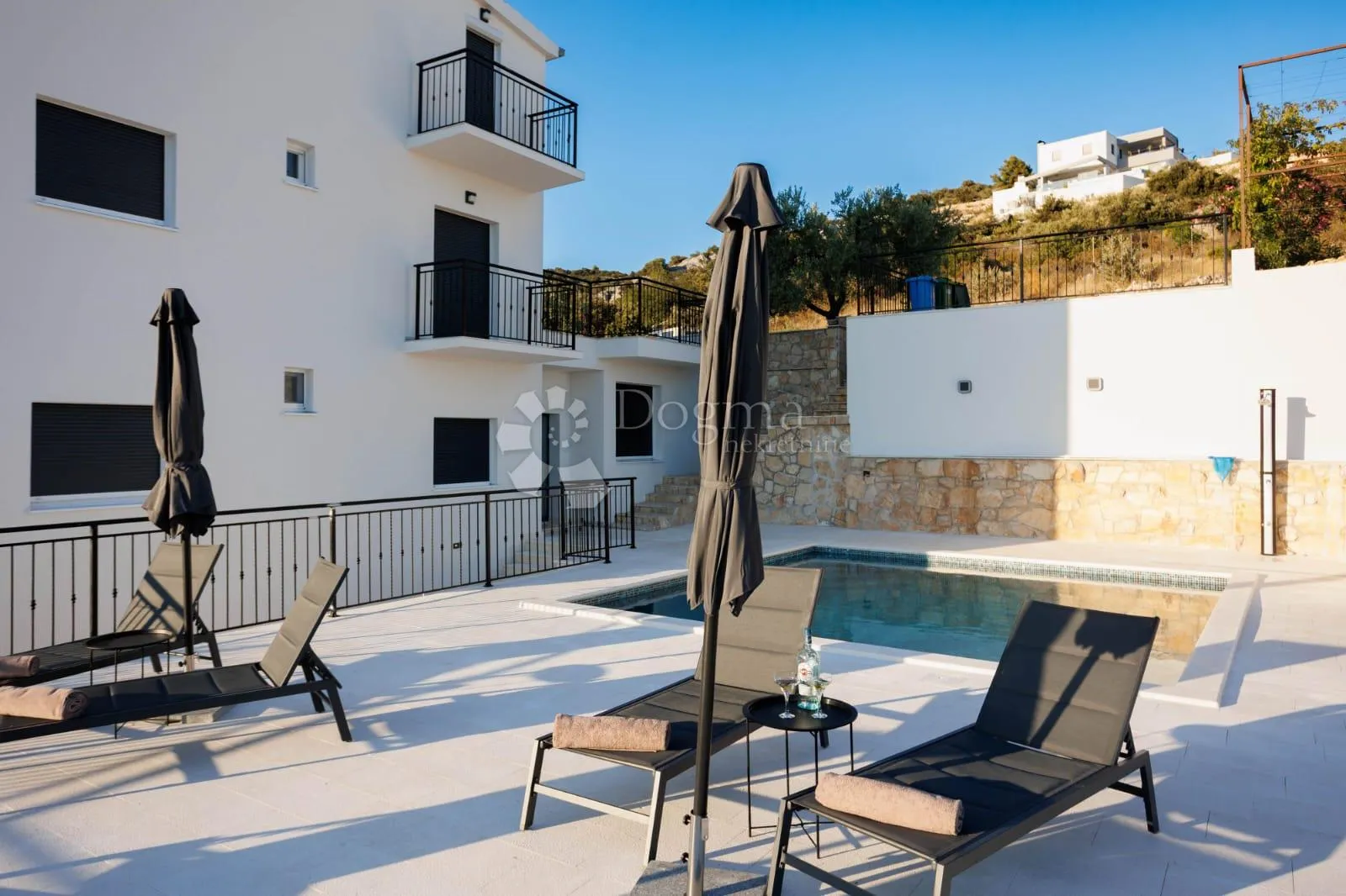 sevid -prostrana villa 50m od mora s top pogledom - slika 46