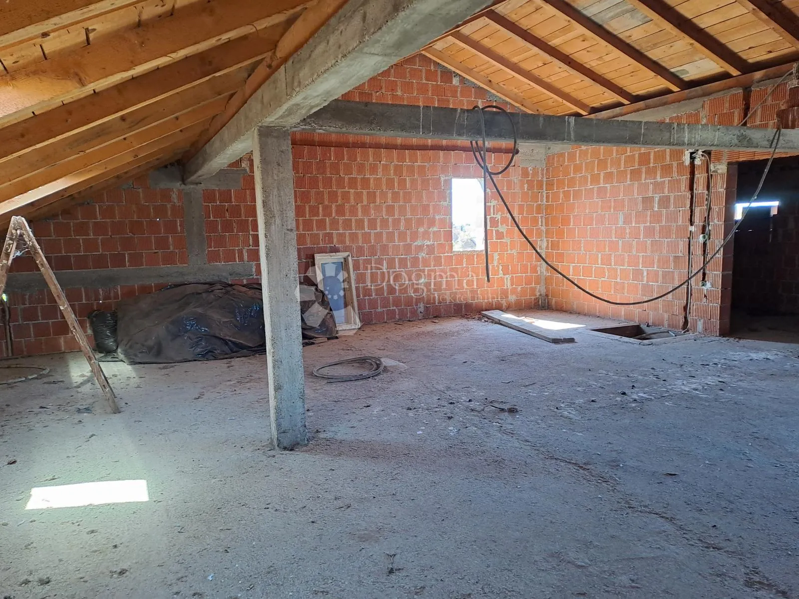 sisak - uredna dokumentacija, za adaptaciju, odlična lokacija - slika 16
