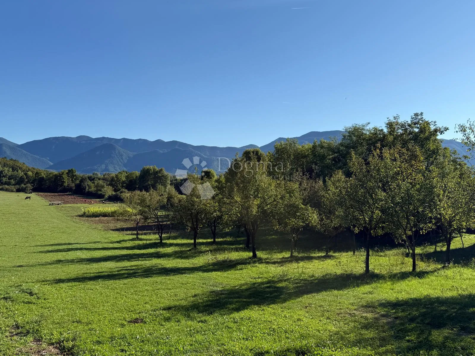 građevinsko zemljište sa pogledom na velebit podoštra gospić - slika 6