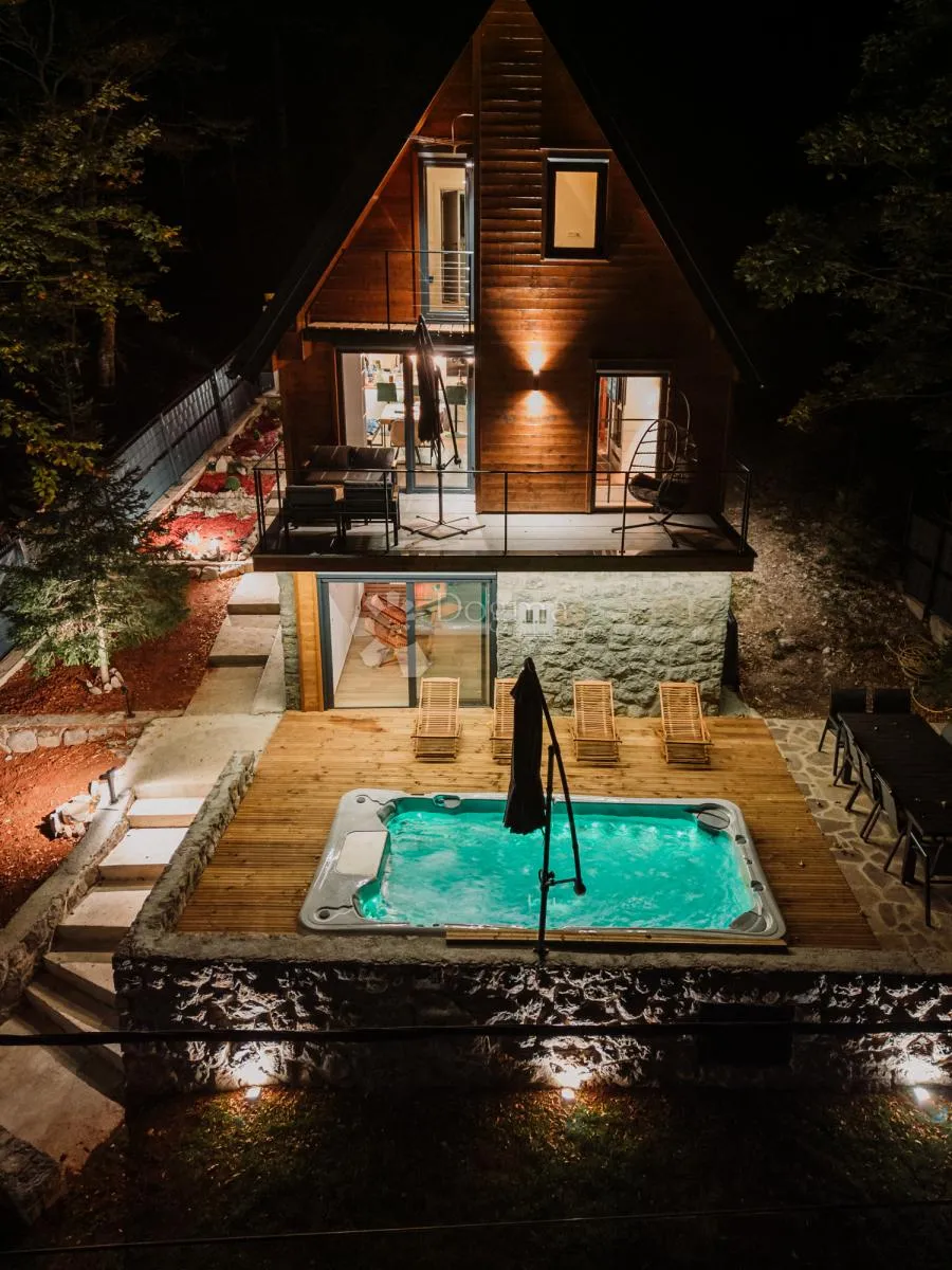 villa u srcu prirode - slika 34