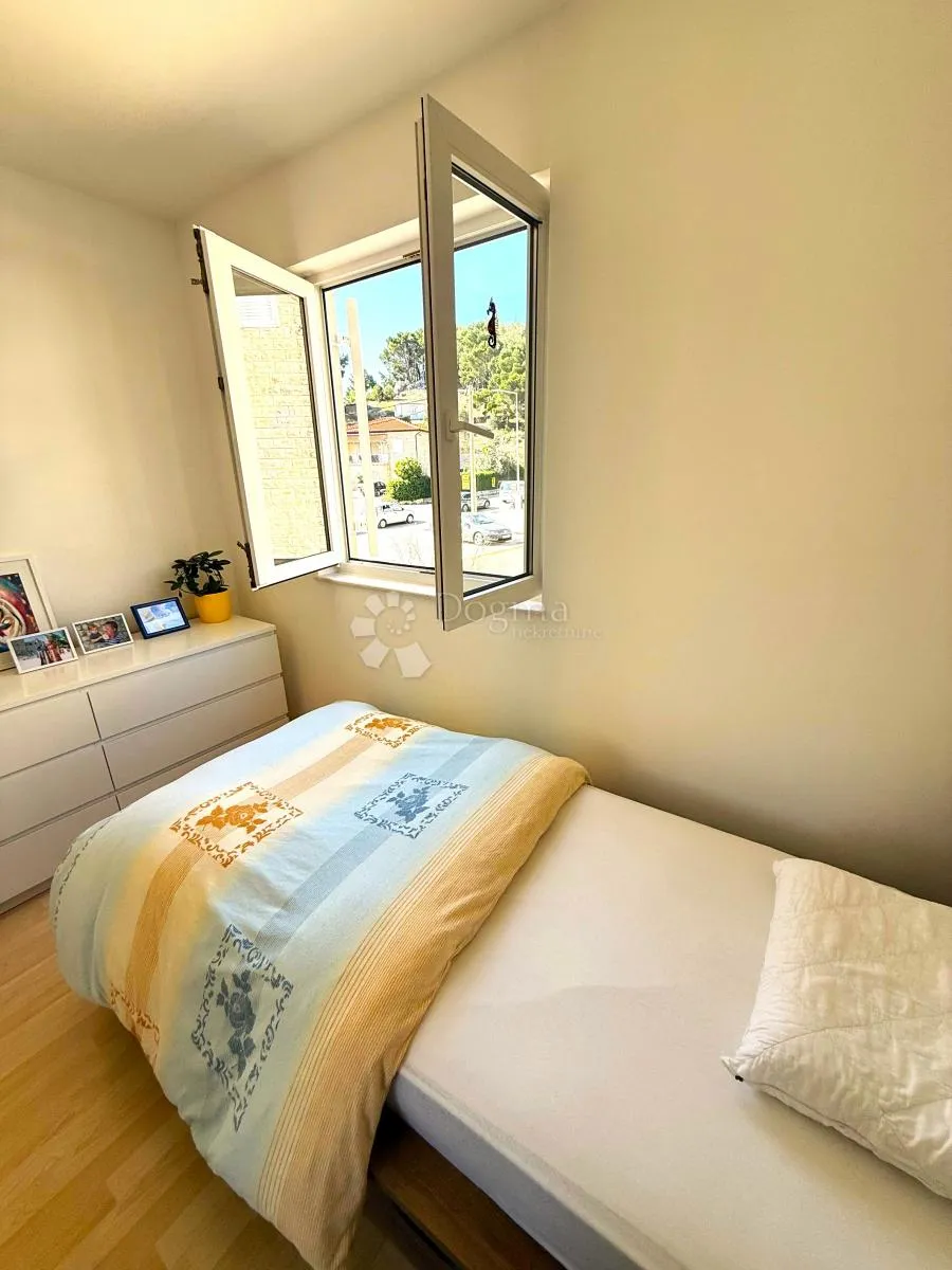 dvosoban stan, duće. 49 m², pogled na more. - slika 10