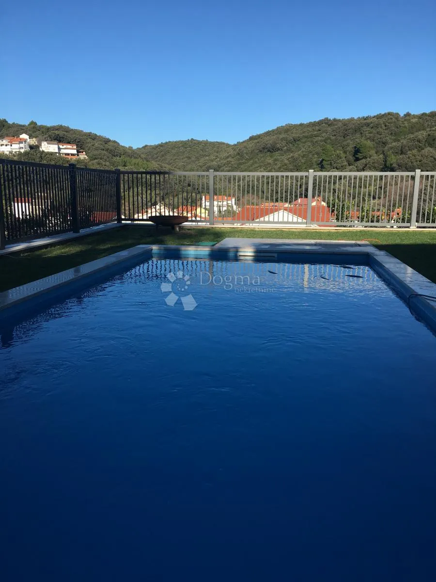 ekskluzivna kuća svega 70 m od pješčane plaže, otok rab - slika 33