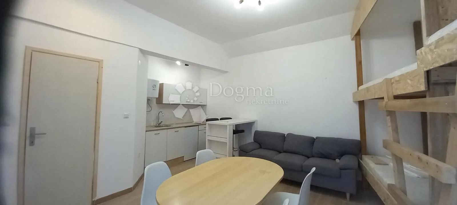 samo u našoj ponudi -kuća sa 4 stana - slika 3