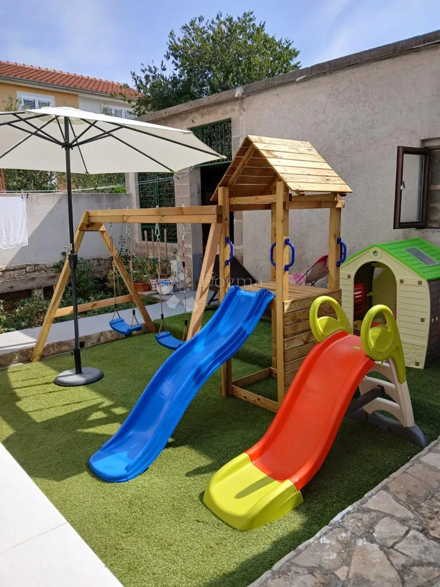 predivna kuća bilice pokraj šibenika - slika 6