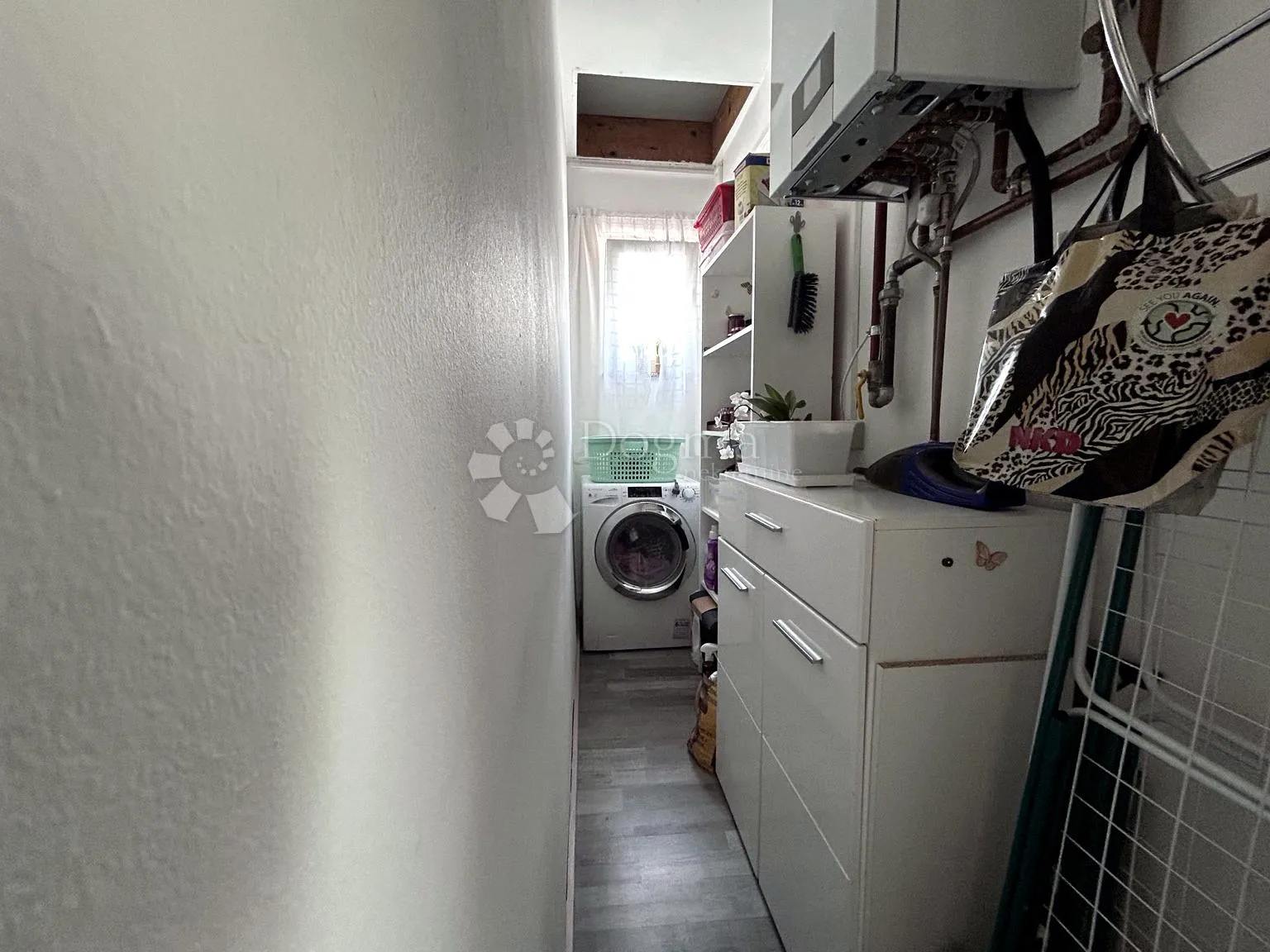 križ, obnovljena kuća bez ulaganja, 2 spavaće sobe, 1.199 m² okućnice - slika 13