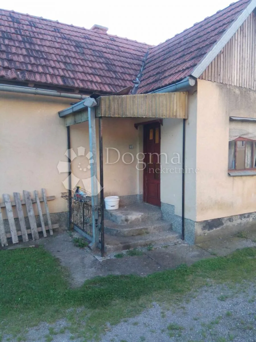 plaški, janja gora, dvije kuće i oranica - slika 11