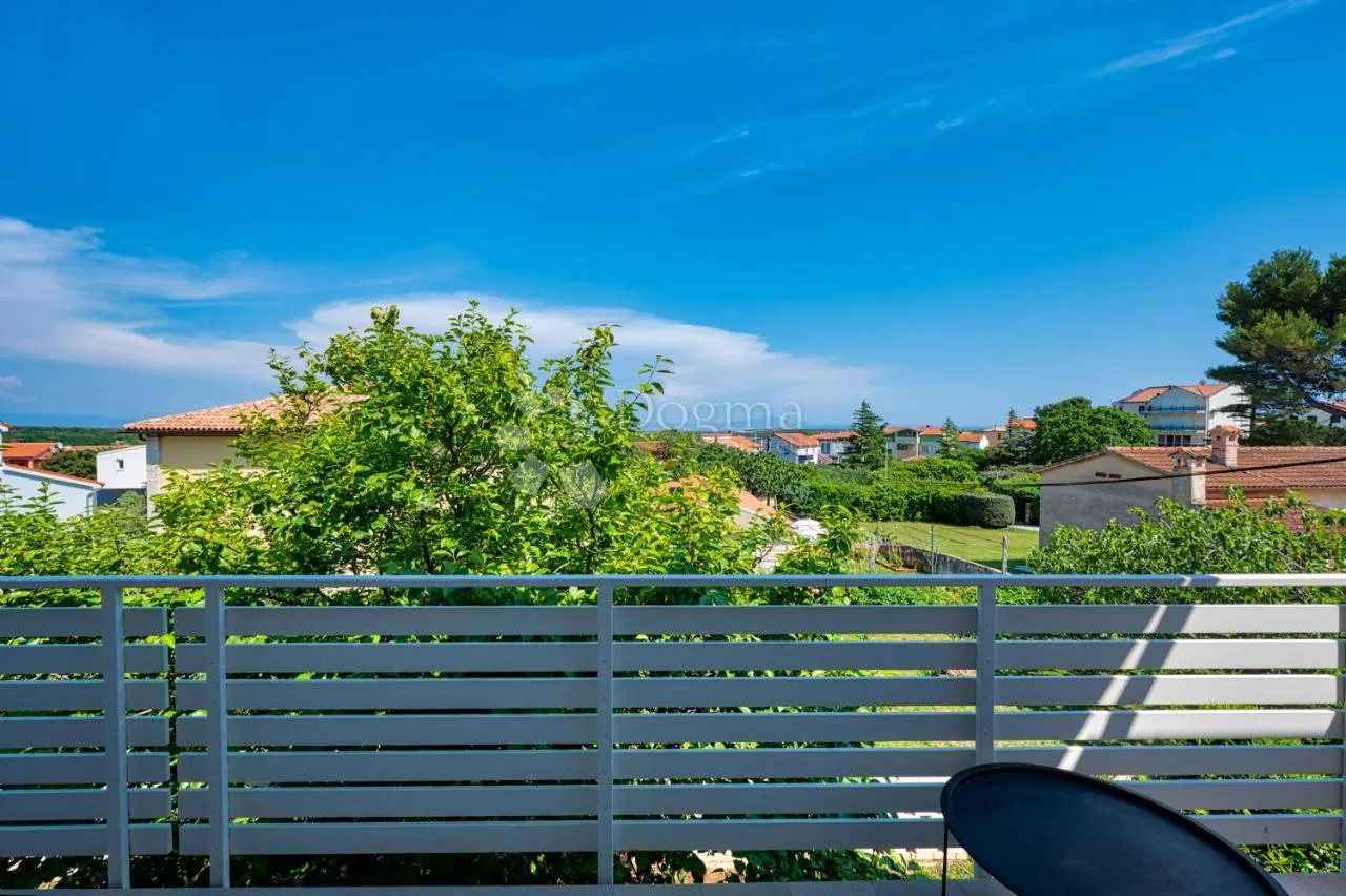 villa s bazenom - 900 m od plaže - slika 27