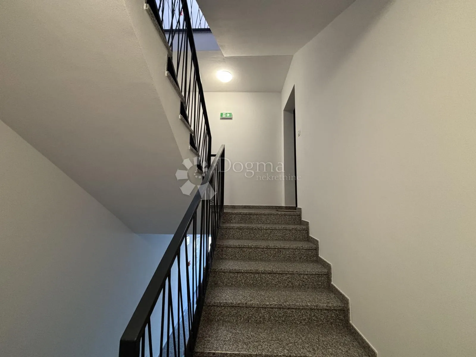 pula, novogradnja, 71 m² s balkonom - slika 16