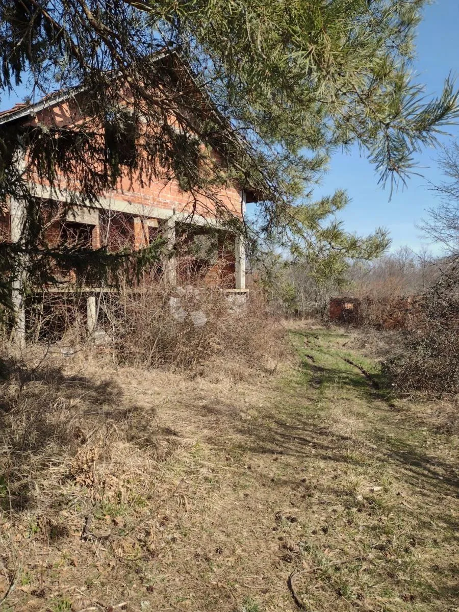 započeta gradnja na osami, izvor, 4ha - slika 4