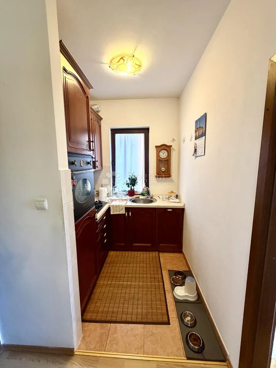 predivna kuća sa 4 stambene jedinice - rovinj - slika 12