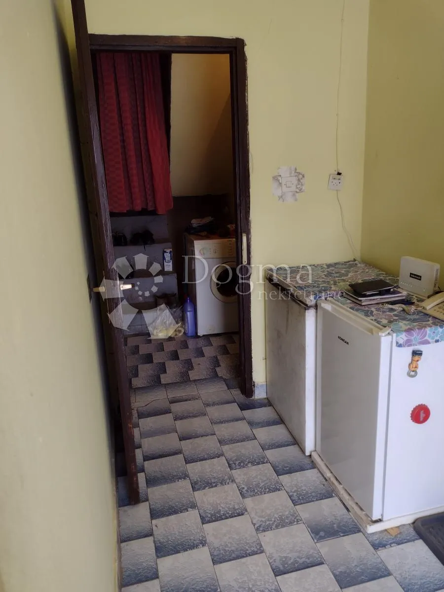 opg imanje, ogromno zemljište, dodatna kućica - slika 11