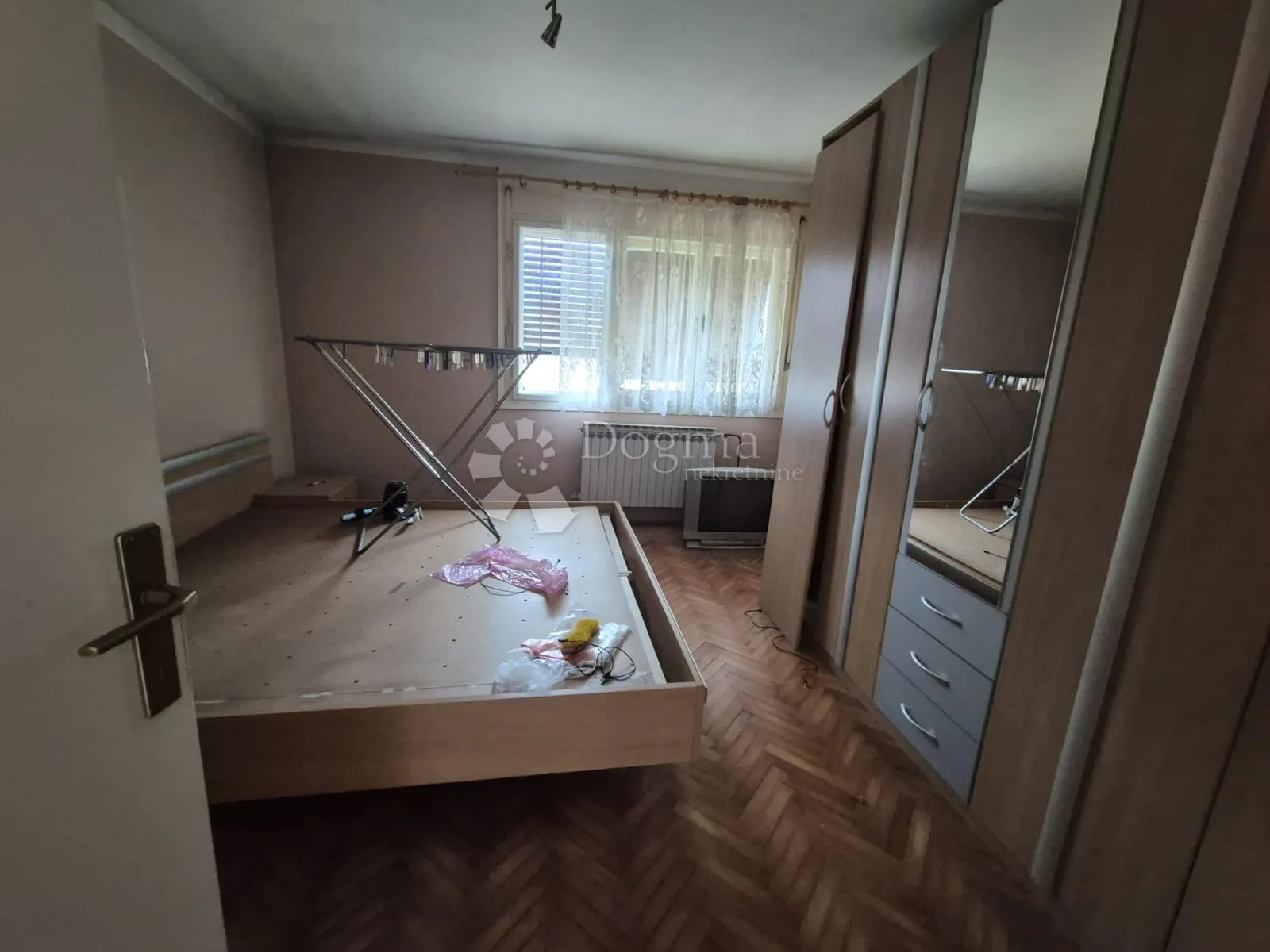 seosko imanje sa kućom trokatnicom i 25.194m² zemljišta! - slika 6