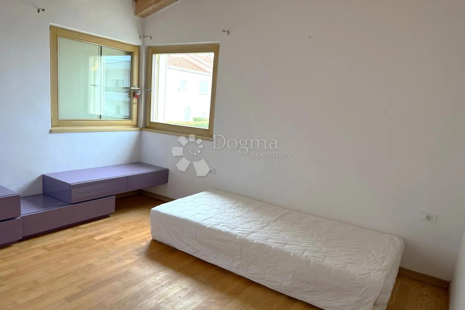 volme – atraktivna nekretnina, vrt, parking, 300 m od mora - slika 28